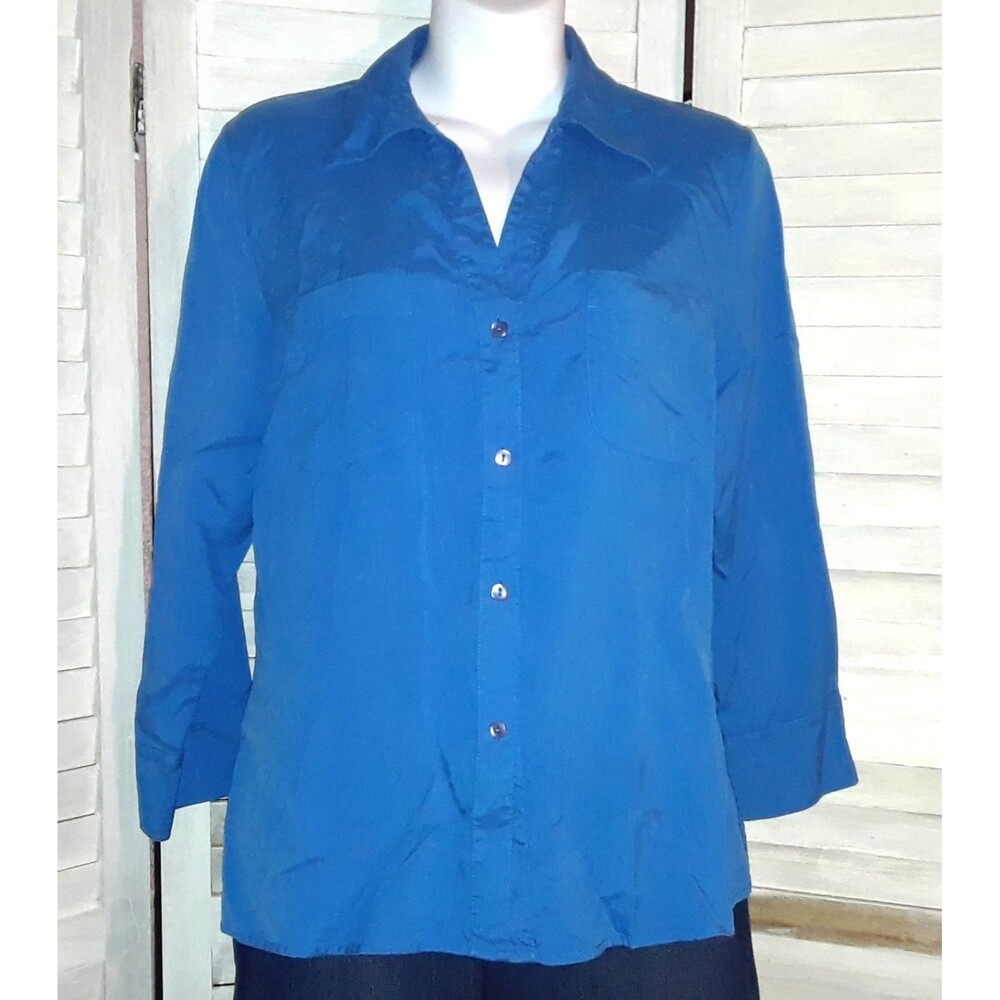 Notations Women's Silk Blouse Size Medium 3/4 Sleeve Button Down Career Blue